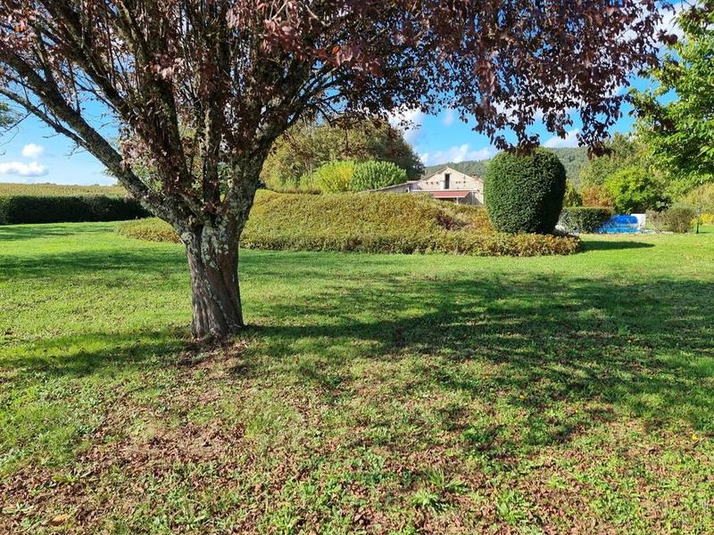 Maison - 226 m² - 6 pièces