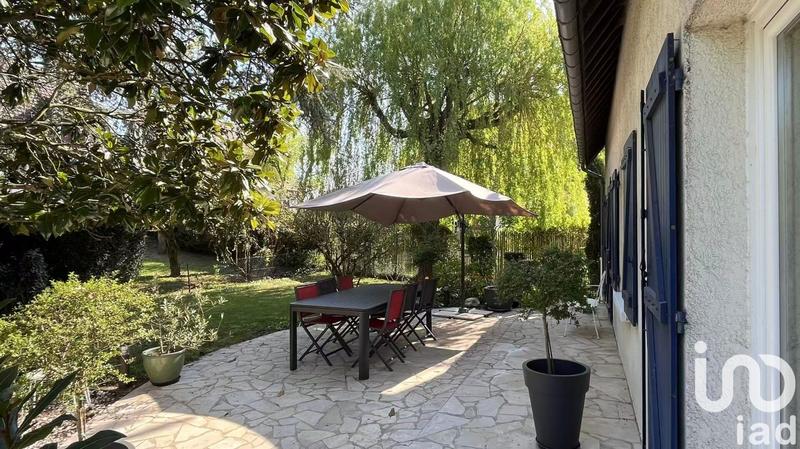 Maison - 182 m² - 7 pièces