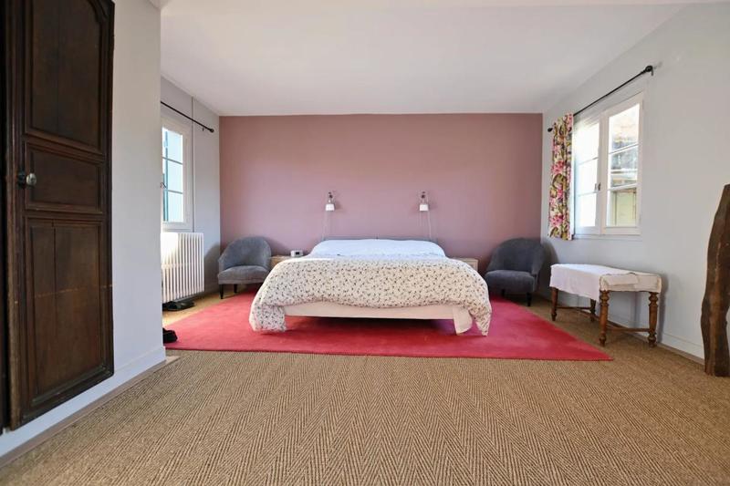 Longère - 220 m² - 10 pièces