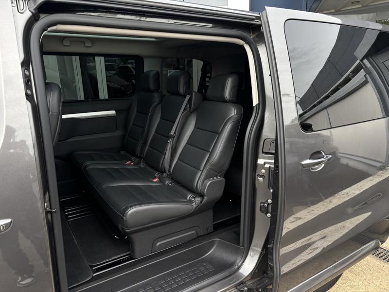 Peugeot Traveller 2.0 Bhdi 180cv Standard Allure Eat8 8 Places