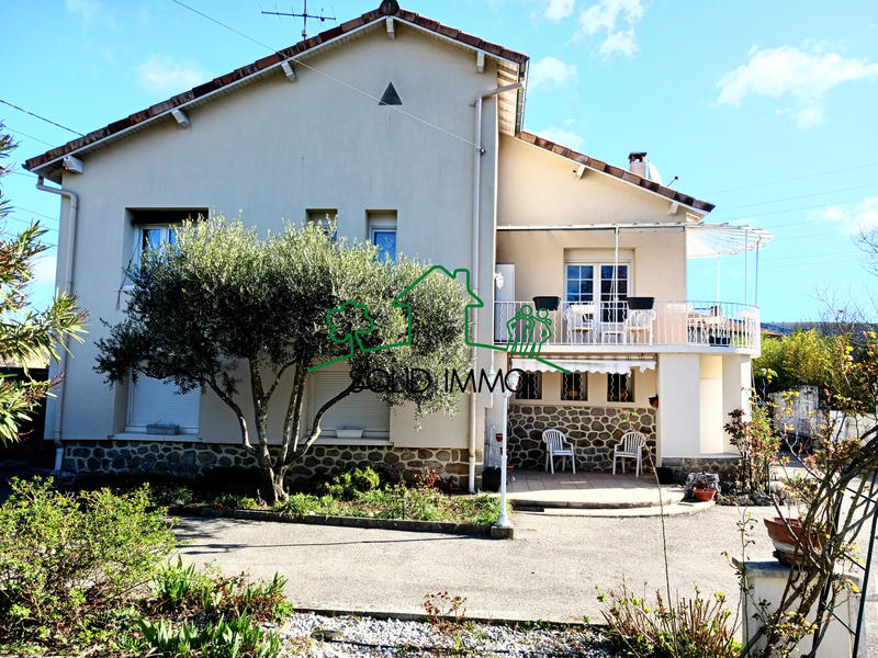 Maison - 190 m² - 8 pièces