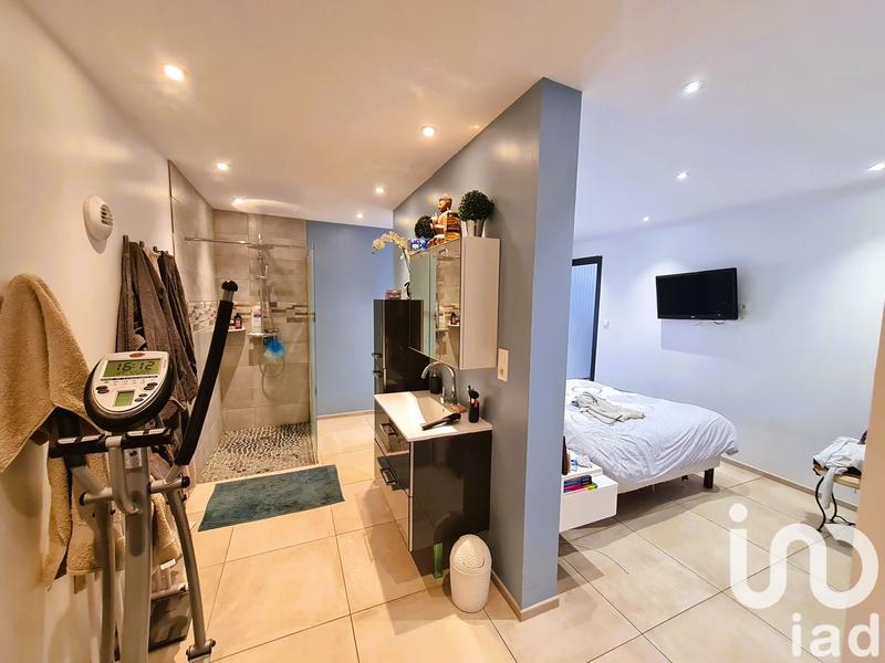 Maison - 187 m² - 8 pièces