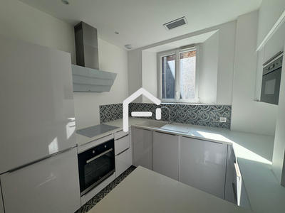 Appartement - 60 m² - 3 pièces