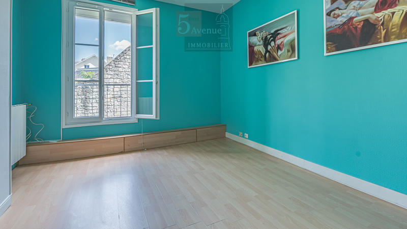 Appartement - 80 m² - 4 pièces