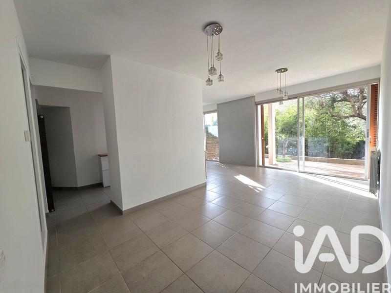 Appartement - 90 m² - 3 pièces