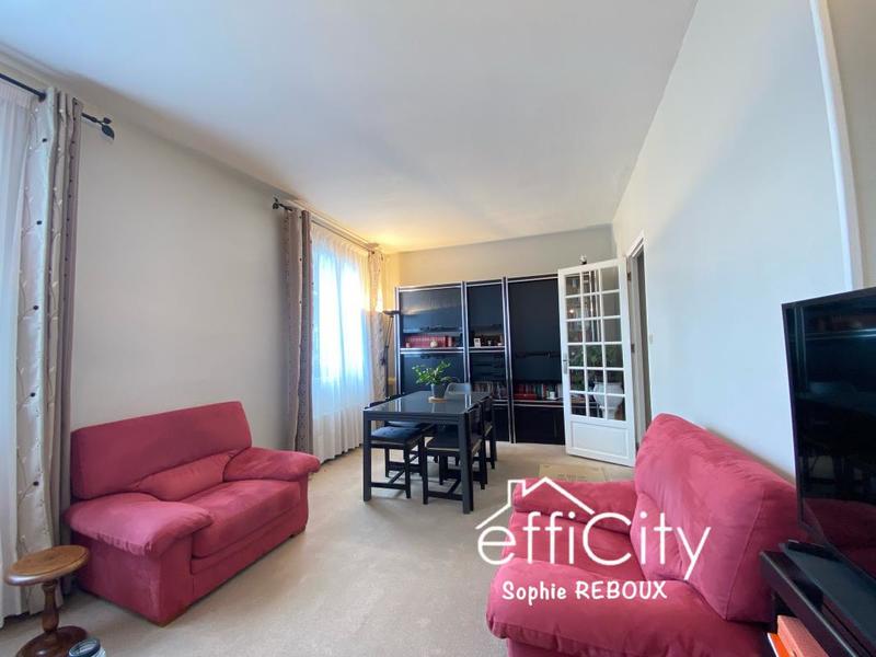 Maison - 170 m² - 10 pièces