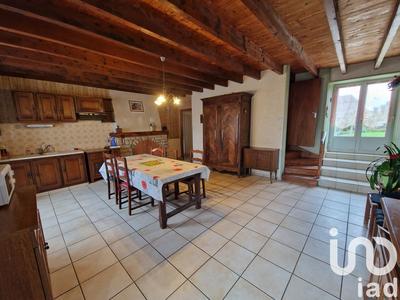Maison - 107 m² - 6 pièces