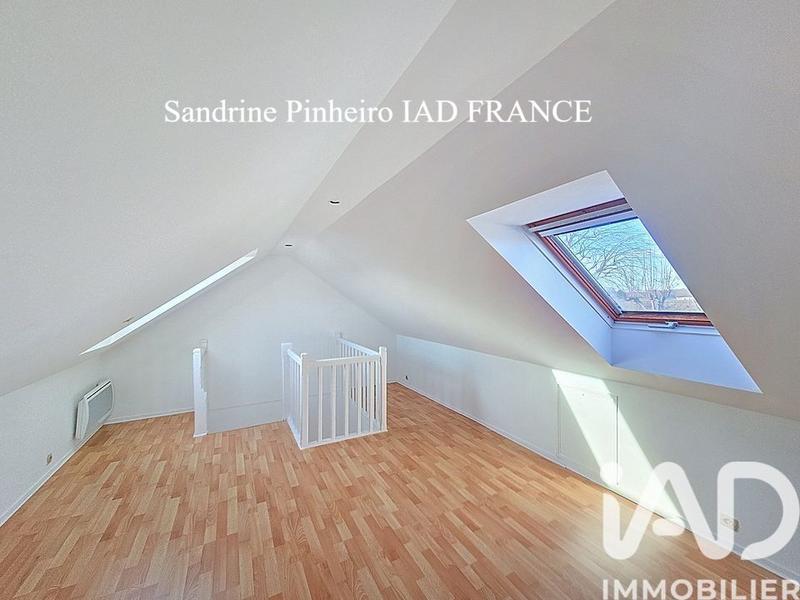 Maison - 91 m² - 5 pièces