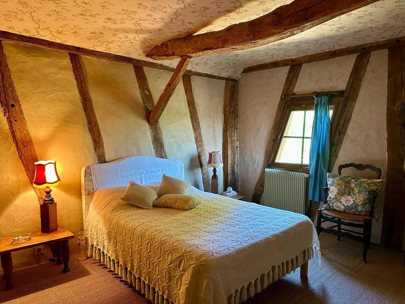 Maison - 260 m² - 8 pièces