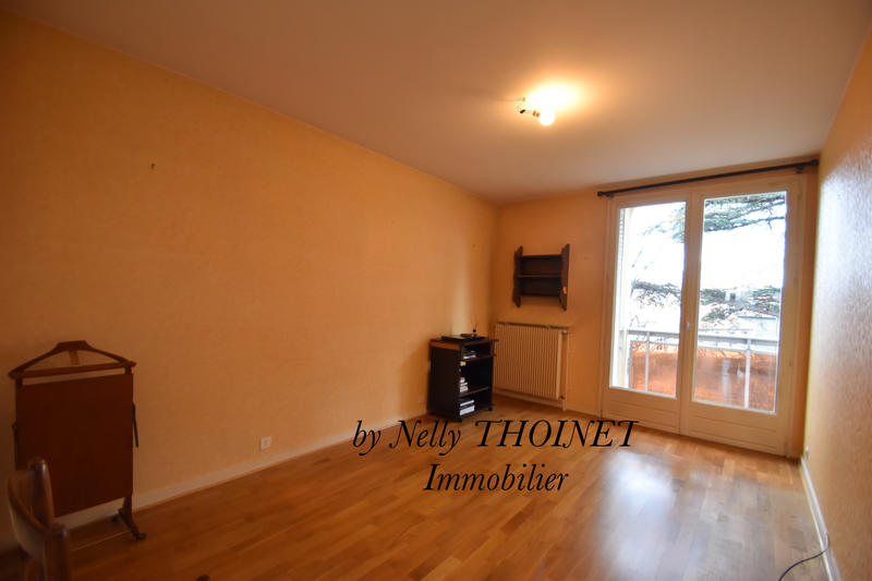 Appartement - 102 m² - 5 pièces