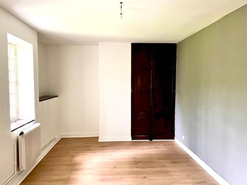 Maison - 263 m² - 9 pièces