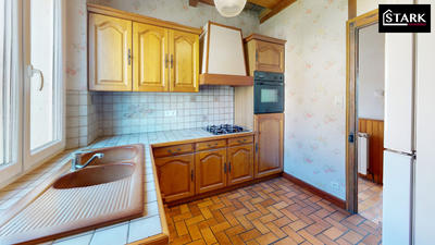 Maison - 140 m² - 10 pièces