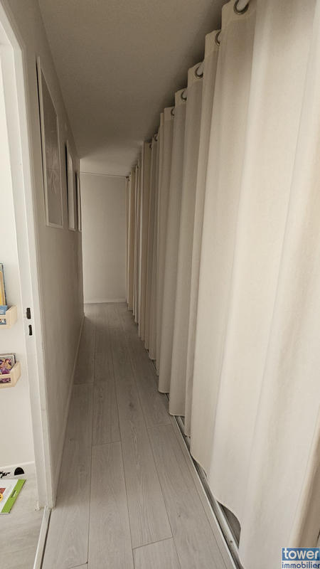 Appartement - 80 m² - 4 pièces