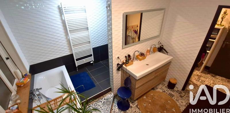 Appartement - 176 m² - 8 pièces