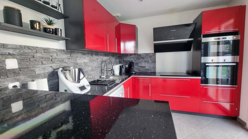 Maison - 101 m² - 1 pièce