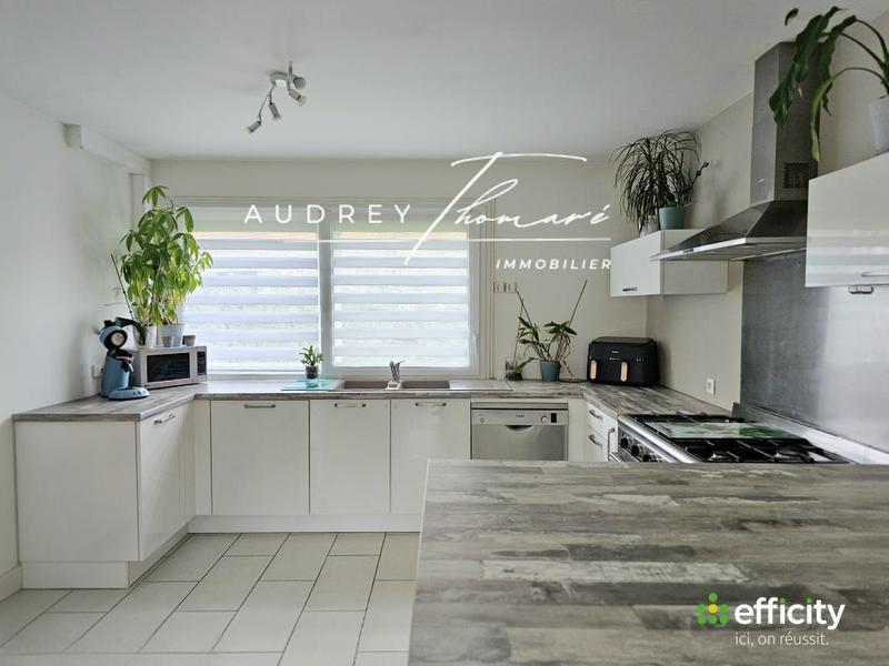 Pavillon - 125 m² - 7 pièces