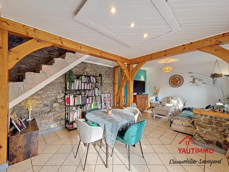 Appartement - 106 m² - 5 pièces