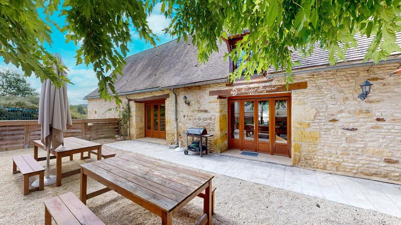 Maison - 410 m² - 20 pièces