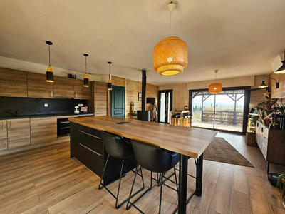 Maison - 160 m² - 6 pièces