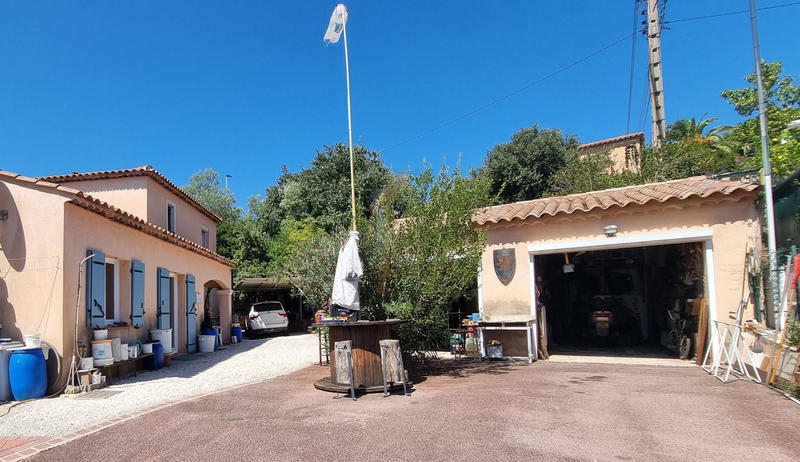 Maison - 165 m² - 5 pièces