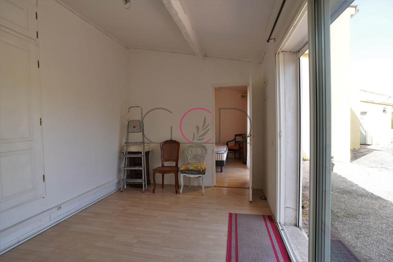 Villa - 235 m² - 9 pièces