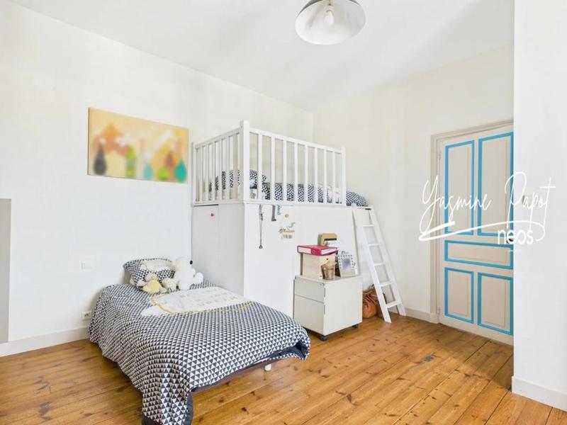 Maison - 170 m² - 5 pièces