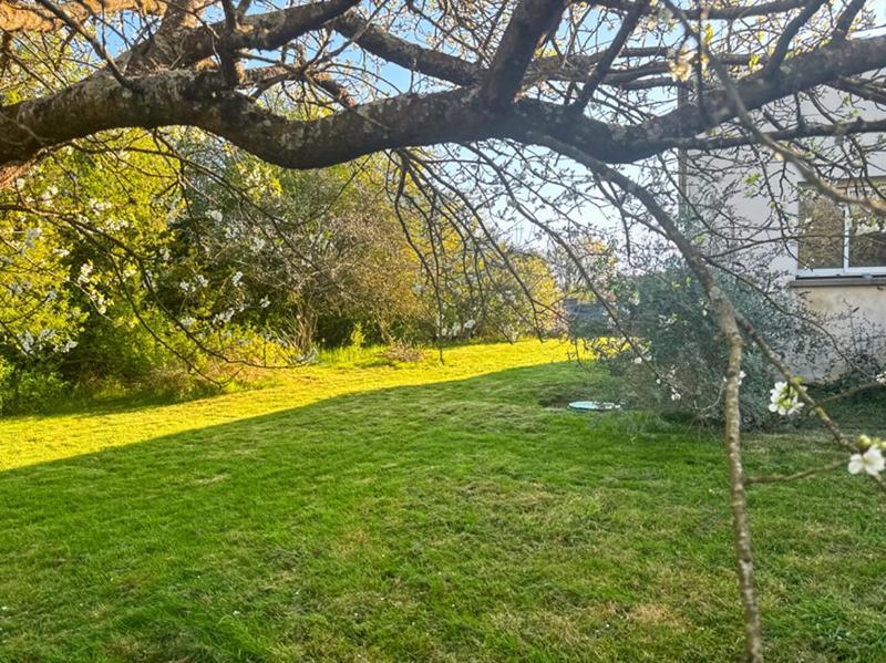 Maison - 99 m² - 6 pièces