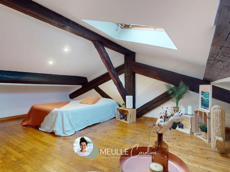 Appartement - 96 m² - 4 pièces