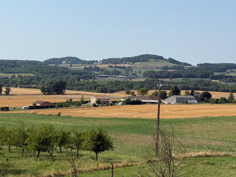 Maison - 205 m² - 5 pièces