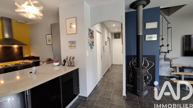 Maison - 98 m² - 4 pièces