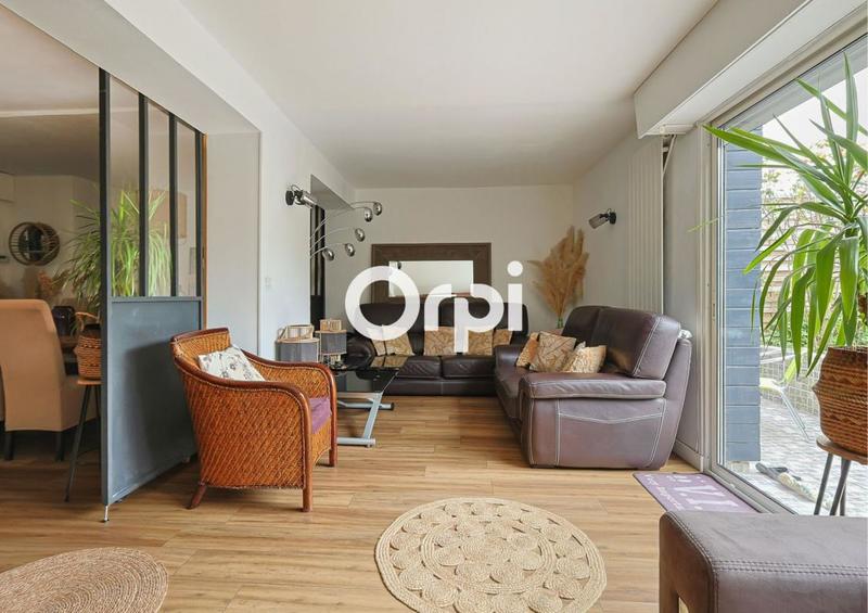 Maison - 110 m² - 4 pièces