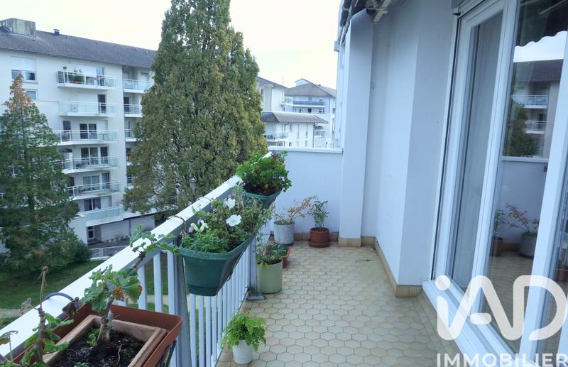 Appartement - 85 m² - 4 pièces