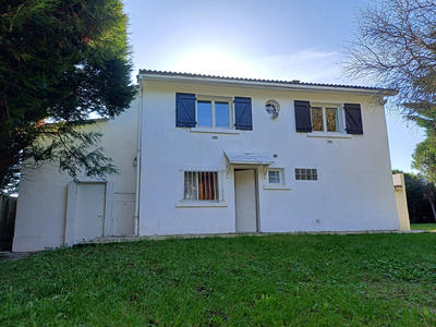 Maison - 110 m² - 6 pièces