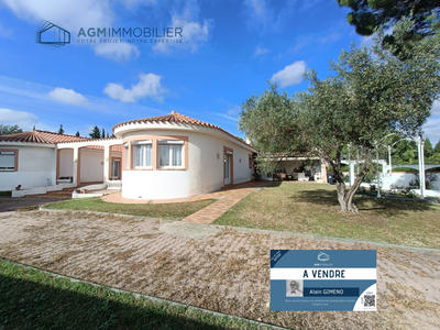 Propriété - 210 m² - 6 pièces