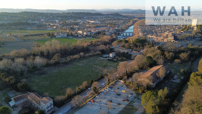 Local commercial - 304 m² - 1 pièce