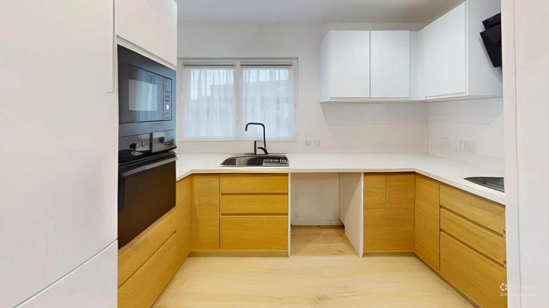 Propriété - 132 m² - 6 pièces