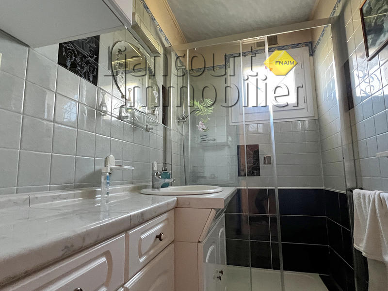 Maison - 76 m² - 4 pièces