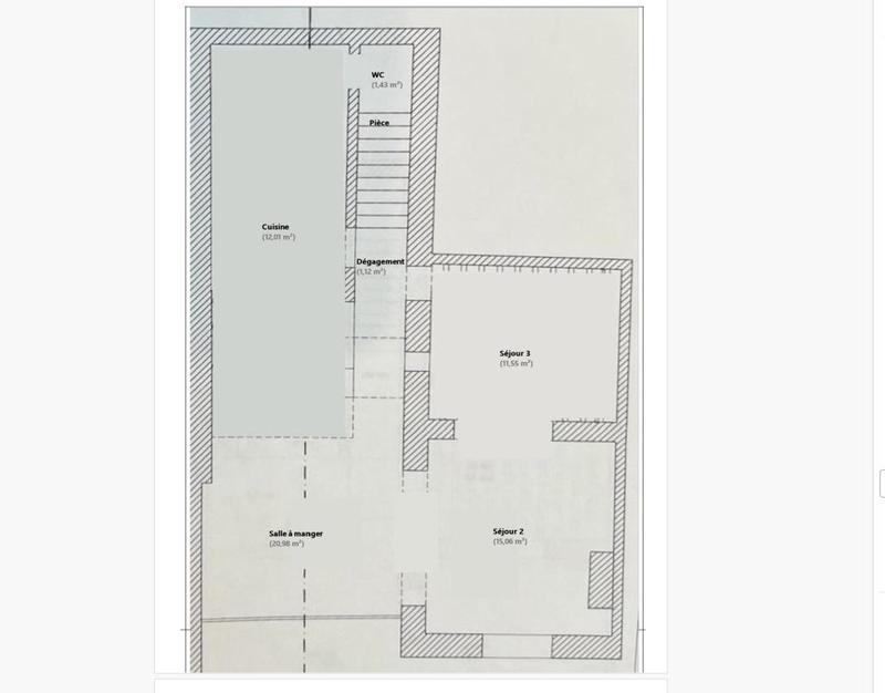 Maison - 143 m² - 6 pièces