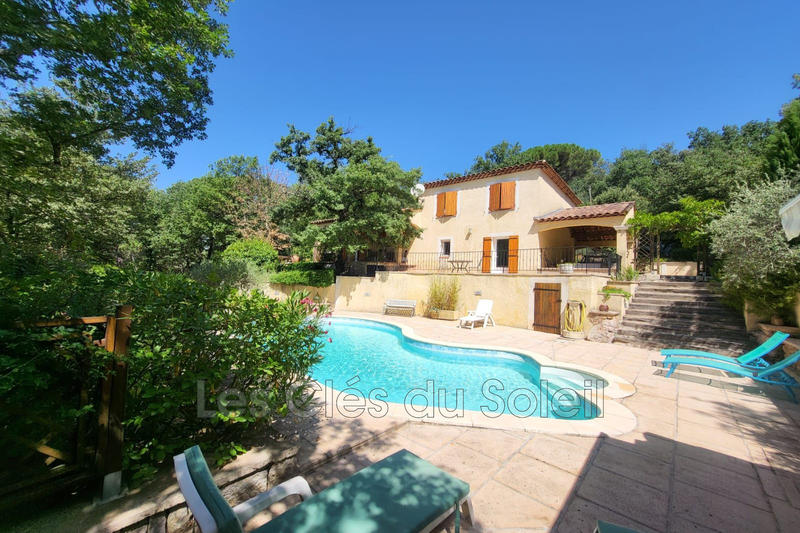 Maison - 117 m² - 6 pièces