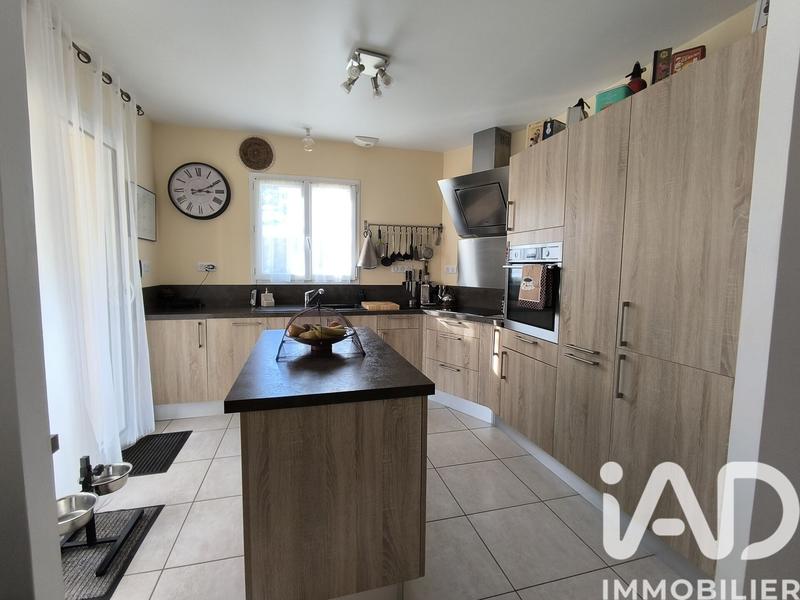 Maison - 104 m² - 5 pièces