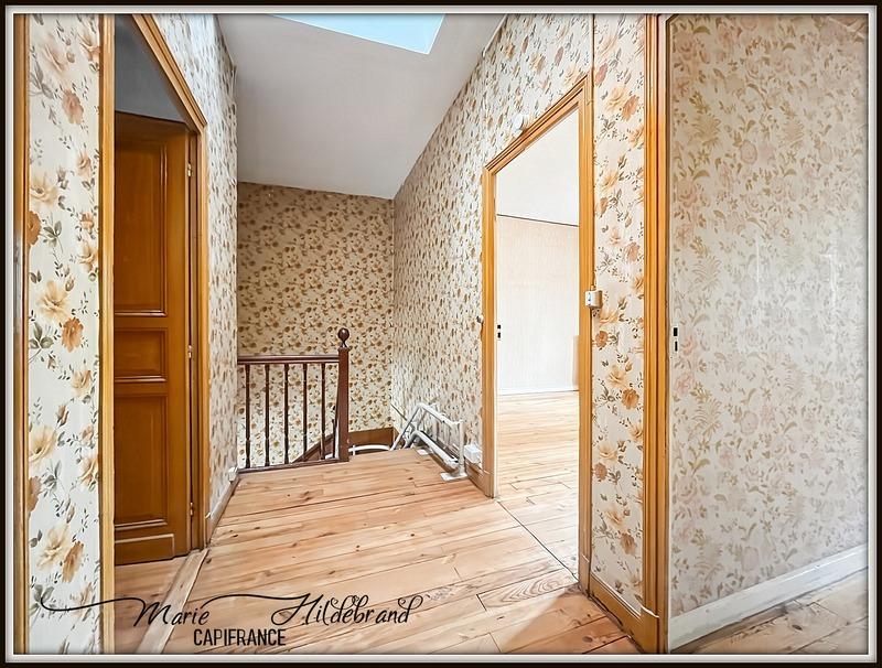 Maison - 135 m² - 6 pièces