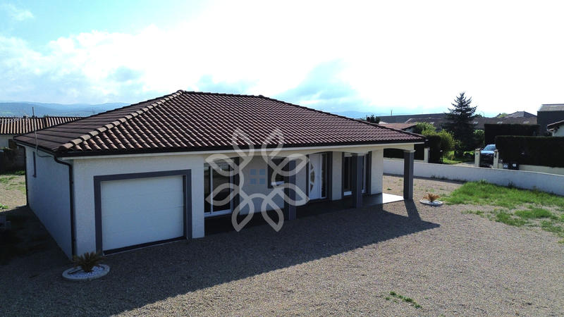 Maison - 100 m² - 5 pièces