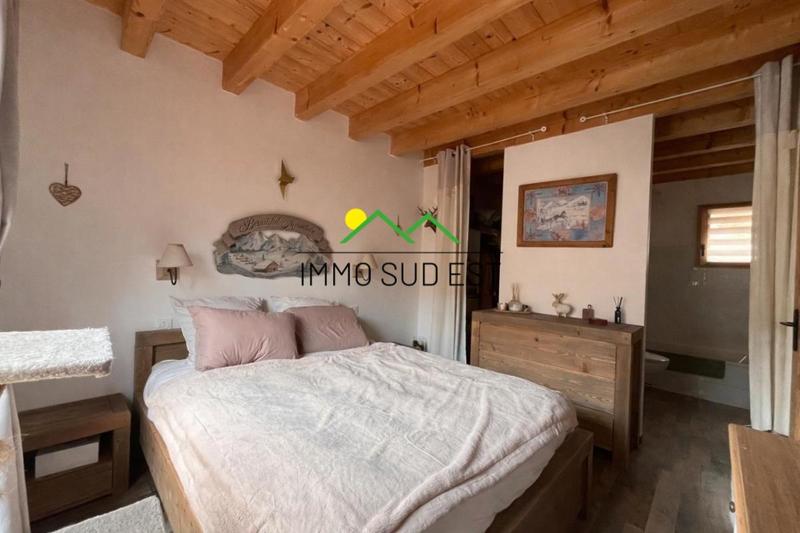 Châlet - 98 m² - 4 pièces