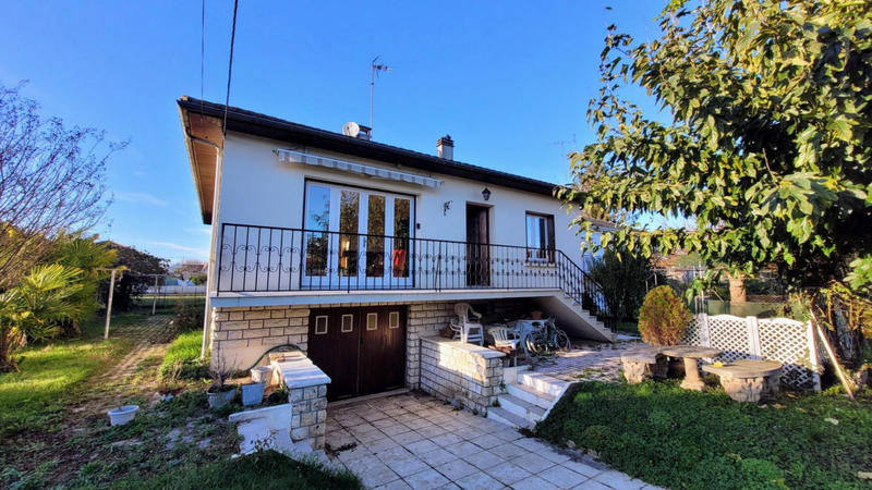 Maison - 96 m² - 4 pièces