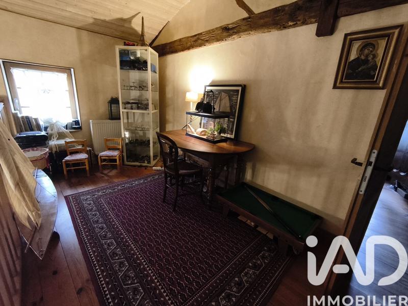 Maison - 260 m² - 10 pièces