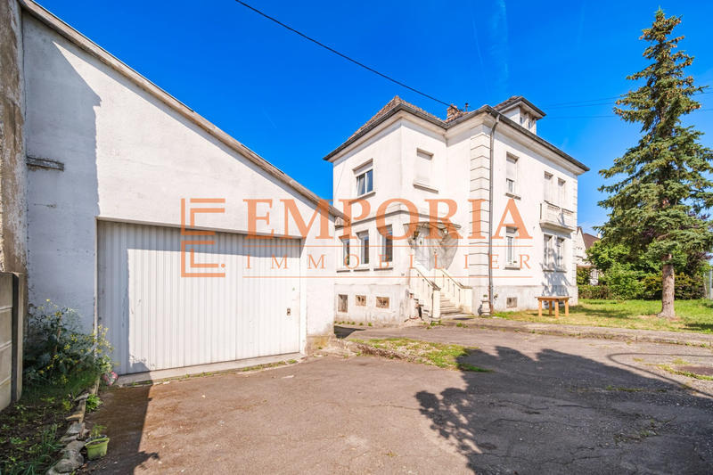 Maison - 160 m² - 7 pièces