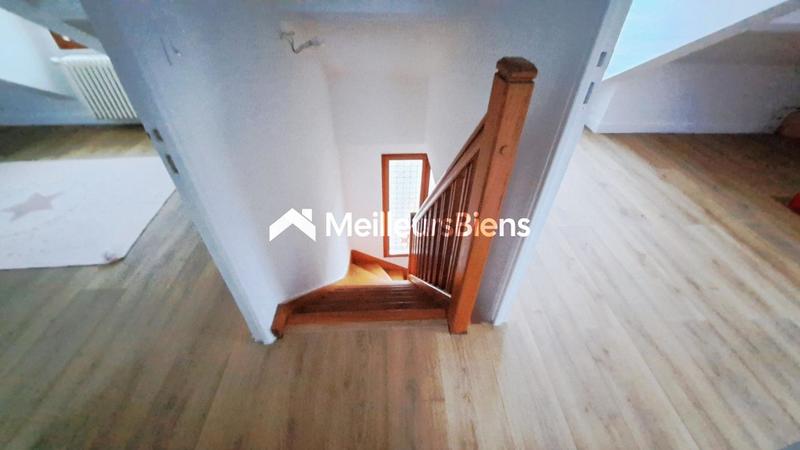 Maison - 170 m² - 7 pièces