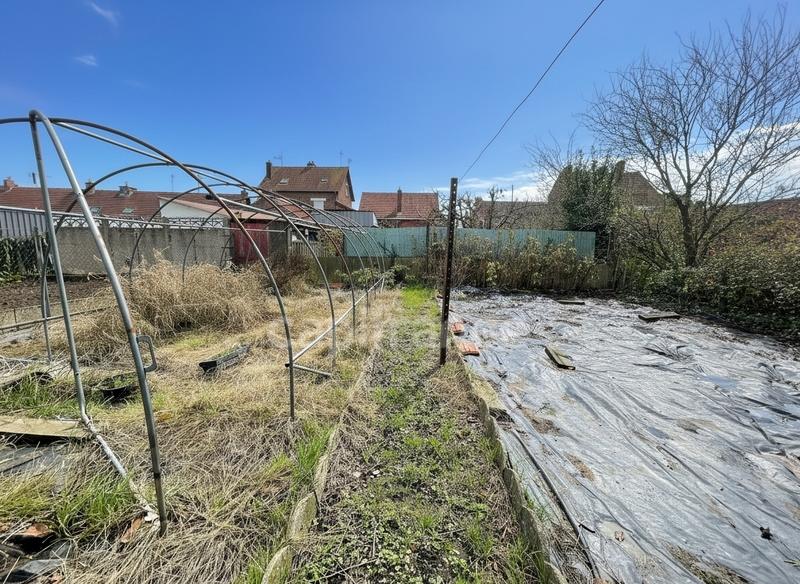 Maison - 98 m² - 4 pièces