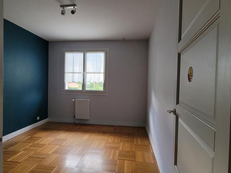 Maison - 130 m² - 8 pièces