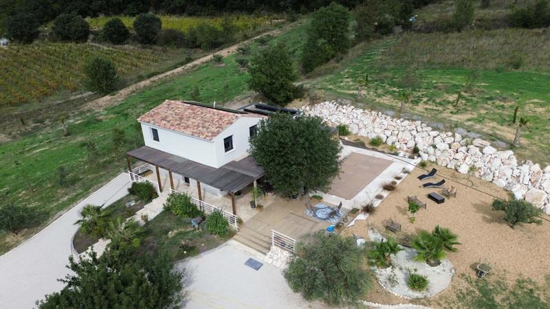 Maison - 135 m² - 5 pièces